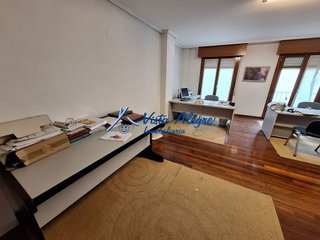 Oficina en venta en Haro