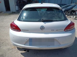 Tapa motor volkswagen 116006 03l103925am scirocco