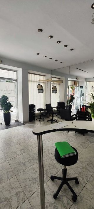 Local comercial en alquiler en Bami - Tabladilla - La Estrella en Sevilla