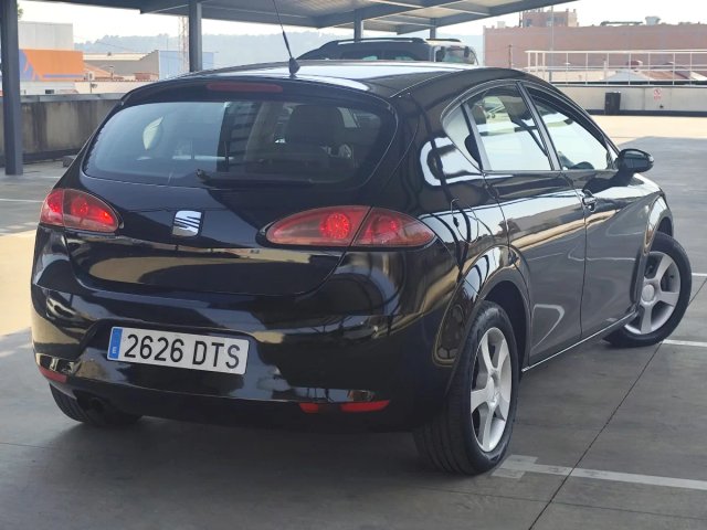 SEAT Leon 2.0TDI 140CV SPORT
