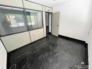 Oficina en venta en Centro Ciudad en León