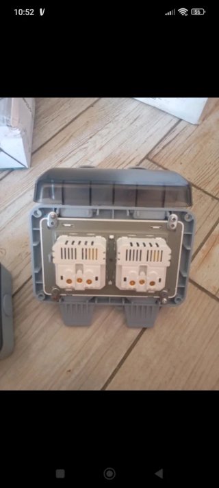 2 Prese Esterne IP66 Impermeabili