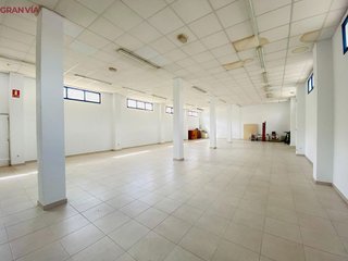 Local comercial en venta en Residencia en Logroño