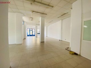 Local comercial en venta en Residencia en Logroño