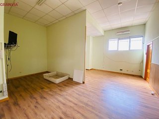 Local comercial en venta en Residencia en Logroño