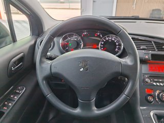 Peugeot 3008 1.6 Hdi 112cv Premium 5p.