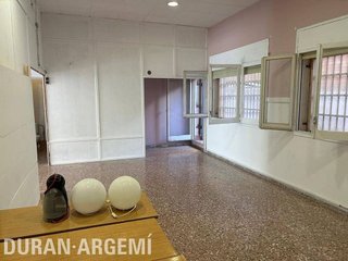 Local comercial en alquiler en Castellbisbal