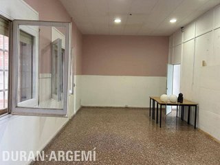 Local comercial en alquiler en Castellbisbal