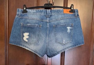 Shorts vaqueros Stradivarius Talla 40