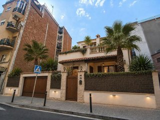 Terreno en venta en Sant Josep en Hospitalet de Llobregat, L´