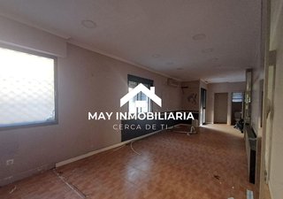 Local comercial en alquiler en Coria del Río