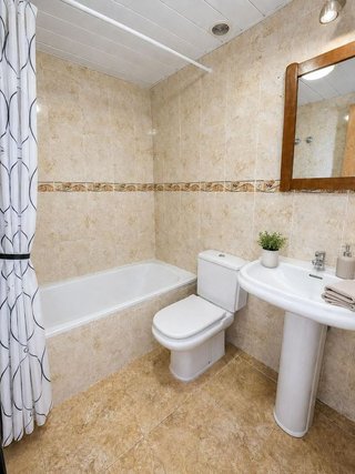 Piso en alquiler en La Barriguilla en Málaga