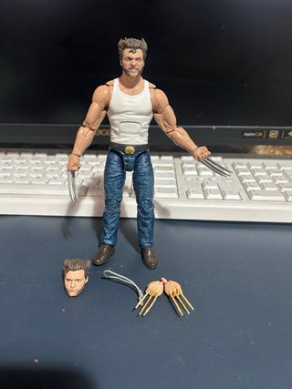 Figura Marvel Legends Wolverine X-Men 15 cm