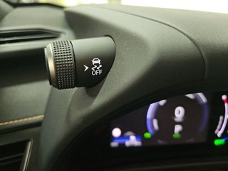 Lexus UX 2.0 300h UX Plus