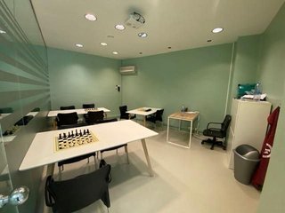 Local comercial en alquiler en Príncep de Viana - Clot -Xalets Humbert Torres en Lleida