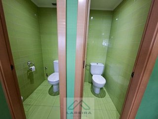 Oficina en venta en Calvario - Santa Rita en Vigo