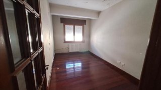 Piso en venta en Burela