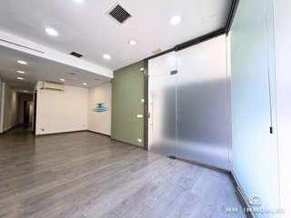 Local comercial en alquiler en Centre - Joan Prim en Granollers