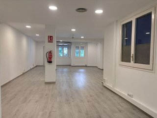 Oficina en alquiler en Vila de Gràcia en Barcelona