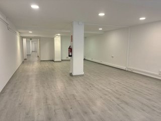 Oficina en alquiler en Vila de Gràcia en Barcelona