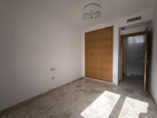 Piso en alquiler en Ciudad Jardín - Zoco en Córdoba