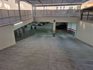 Parking en alquiler en Zona Parc Central - Hort de Trenor en Torrent