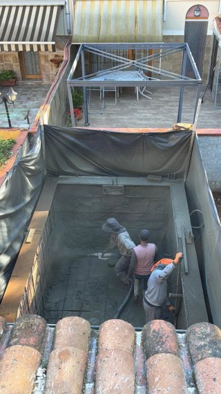 Construcción y reformas de piscinas