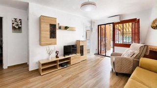 Piso en alquiler en Nueva Torrevieja - Aguas Nuevas en Torrevieja