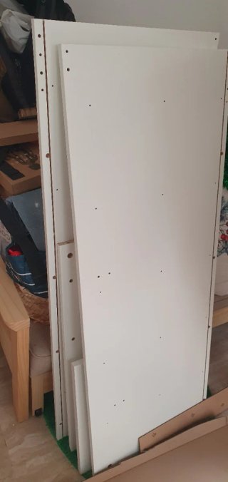 Montaje de cómoda IKEA en Barcelona