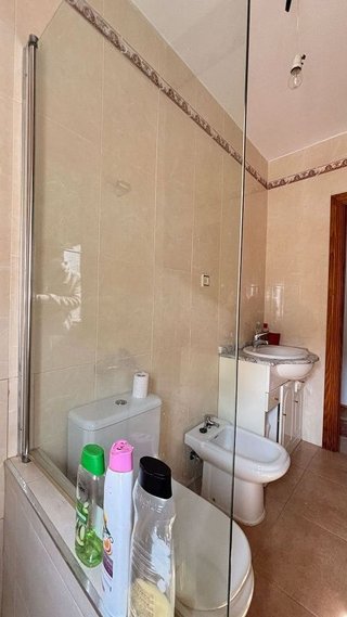 Casa adosada en venta en Illora