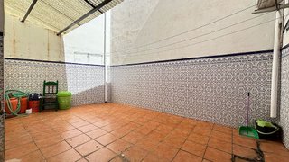 Casa adosada en venta en Illora
