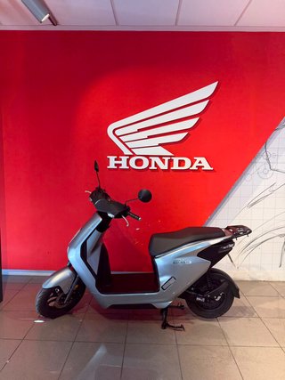 Honda EM1 Plata Metalizado - Ocasión