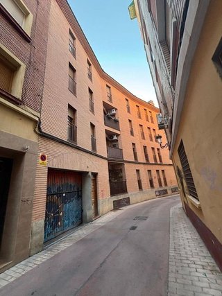 Garaje en venta en La Magdalena en Zaragoza