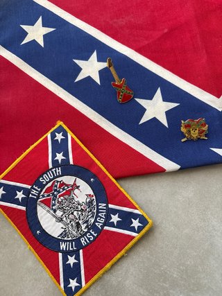Bandera Confederada, Parche y Pins