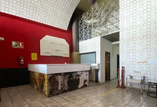 Local comercial en venta en Tomelloso