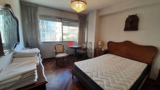 Piso en venta en Ensanche - Sar en Santiago de Compostela