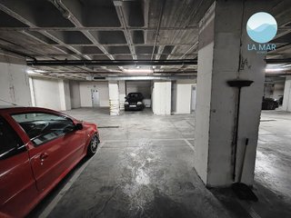 Garaje en venta en Ciudad de Asís en Alicante