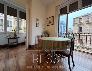 Piso en venta en Centro en San Sebastián-Donostia