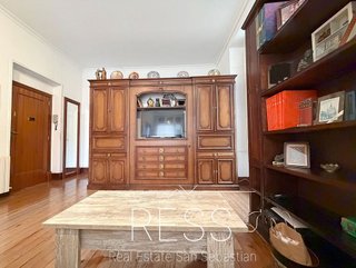 Piso en venta en Centro en San Sebastián-Donostia