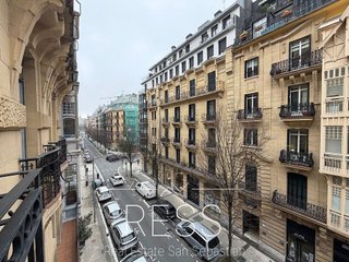 Piso en venta en Centro en San Sebastián-Donostia