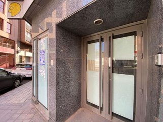 Local comercial en venta en Benalúa en Alicante