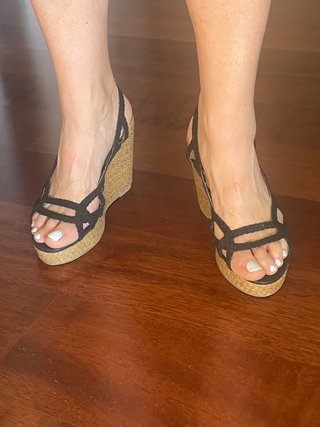 Sandalias cuña Benetton negras T37