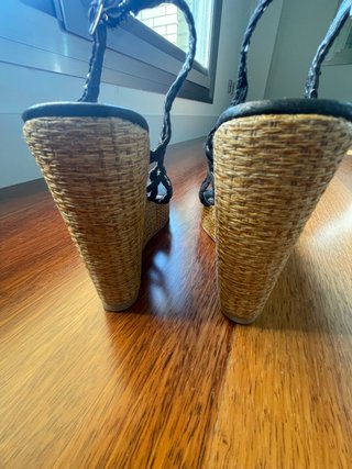 Sandalias cuña Benetton negras T37