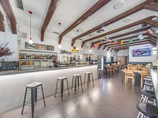 Local comercial en alquiler en Fuente del Berro en Madrid