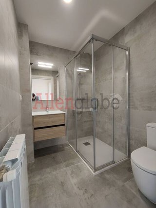 Piso en alquiler en Centro en Gijón