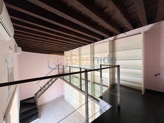 Local comercial en alquiler en Plaza Mayor - San Agustín en Segovia