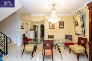 Casa adosada en venta en Crta. De la Sierra en Granada