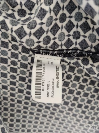 Blusa Zara fluida estampada