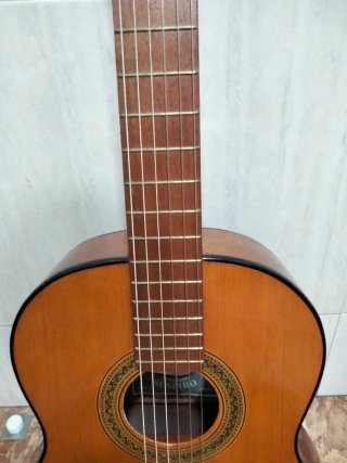 Guitarra Clásica Suspiro Cuerdas Nuevas