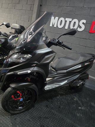 Piaggio MP3 400 2023 - 17.000 km